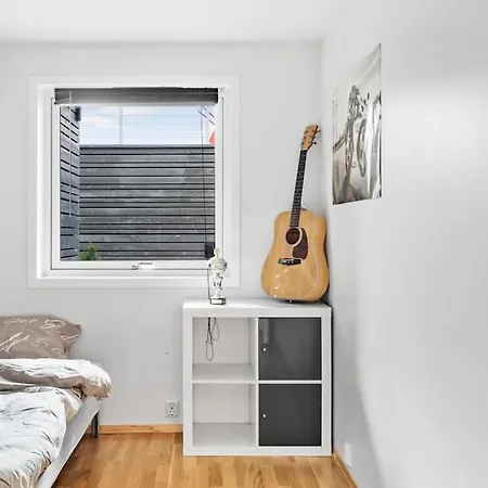 Penthouse Leilighet 200 Kvm Vakker Sjoutsikt. * برغن