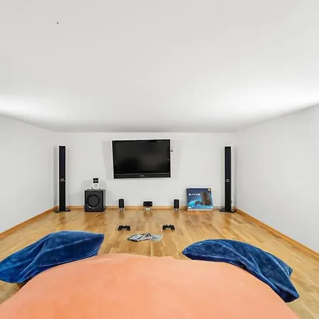 Penthouse Leilighet 200 Kvm Vakker Sjoutsikt. شقة